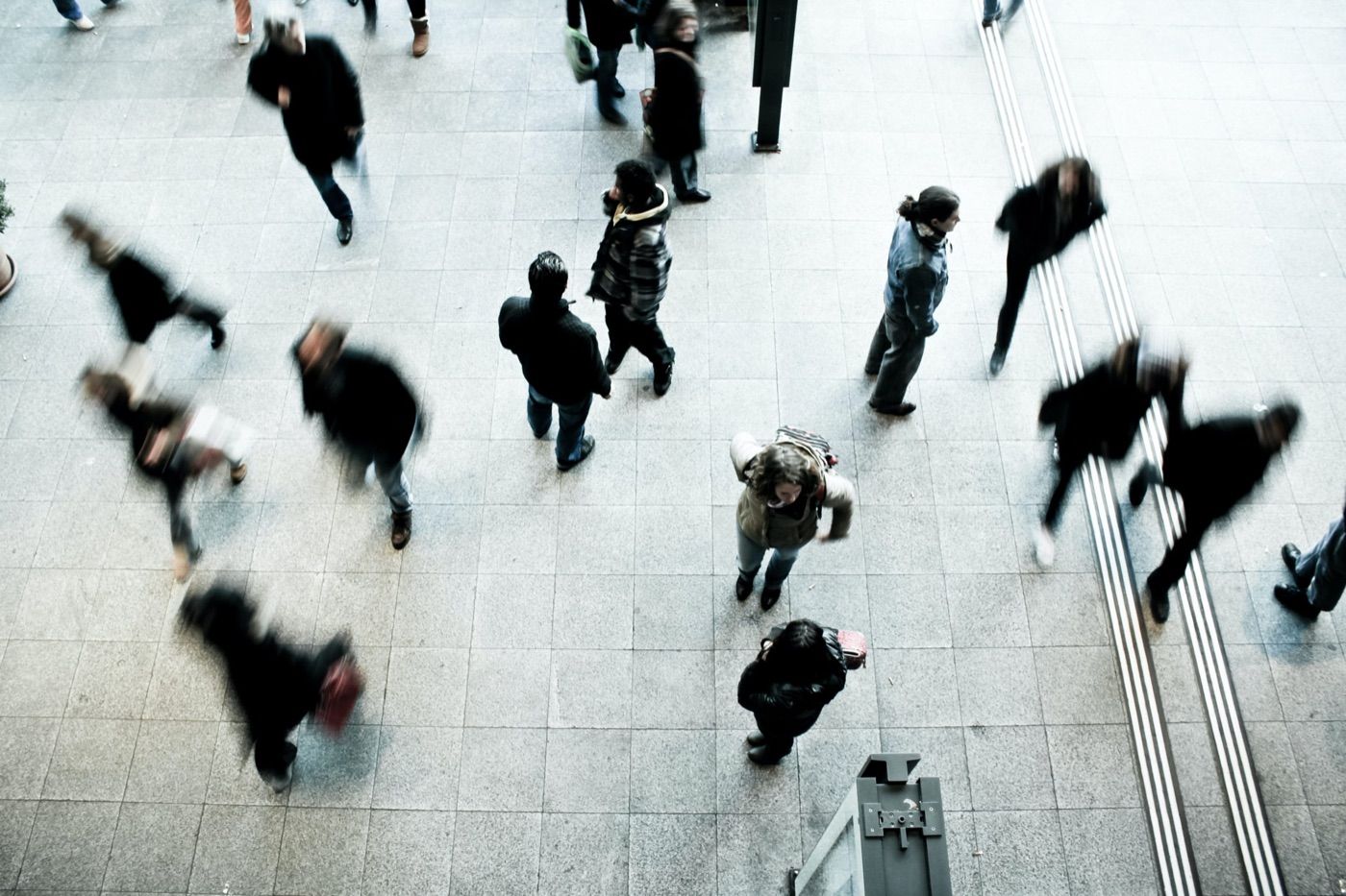 Flux de visiteurs vu du dessus, comme analysé par un capteur de comptage